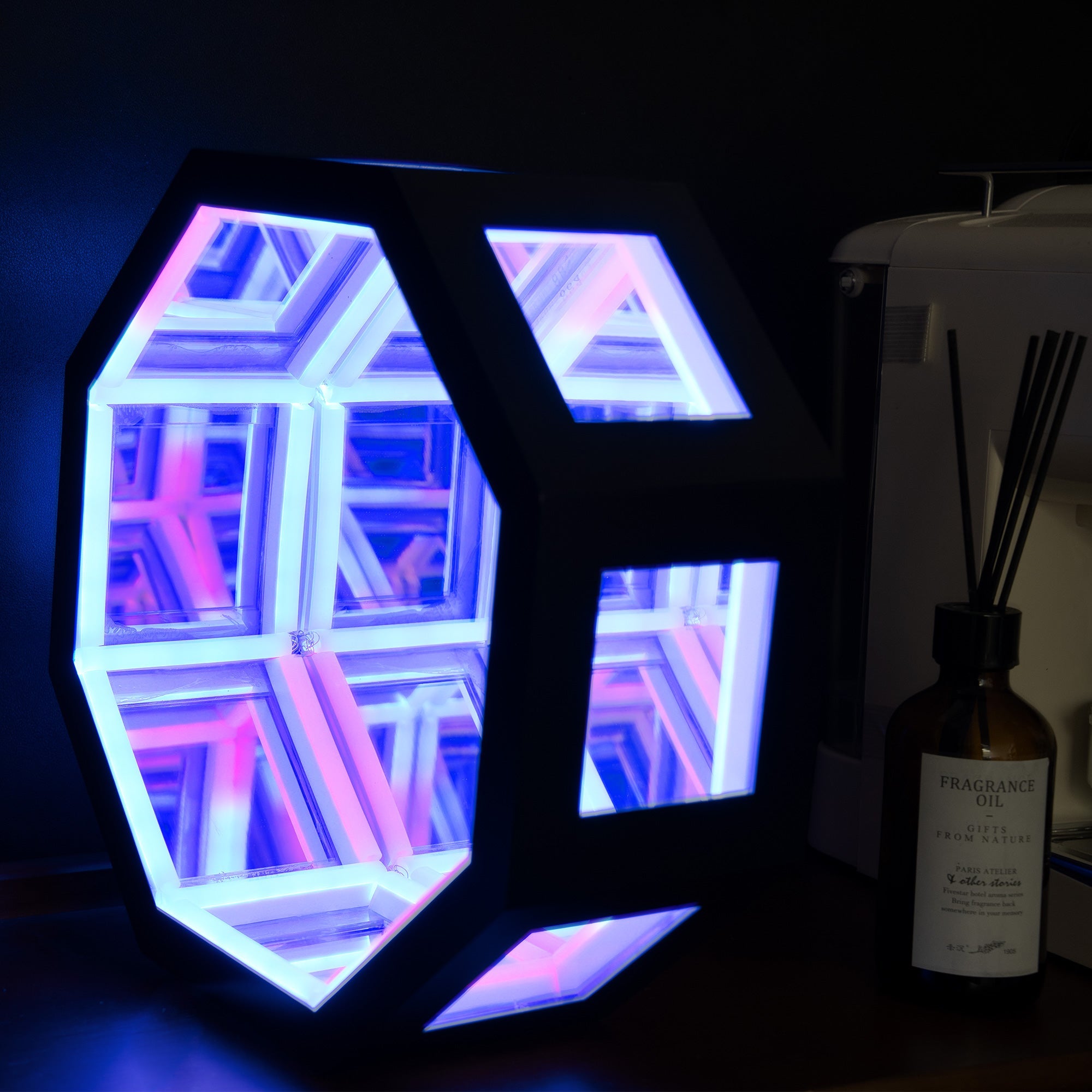 Mesmerizing Infinity Mirror Light