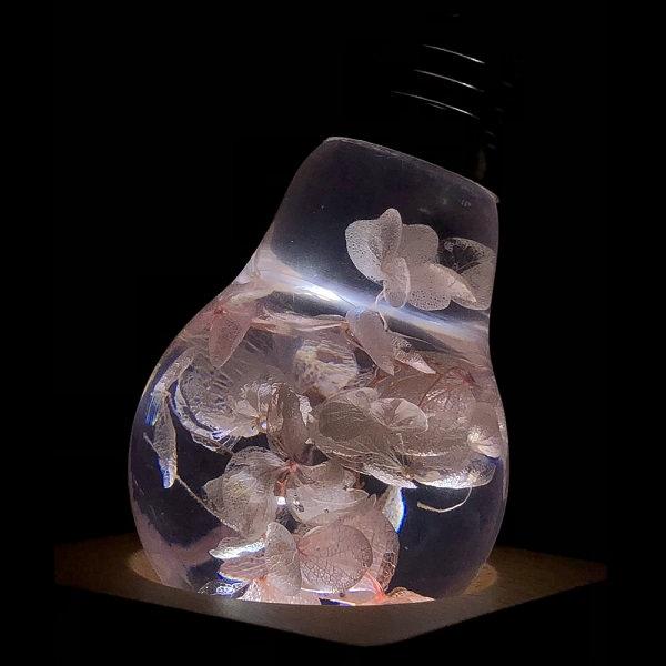 Hydrangea EP Light Bulb